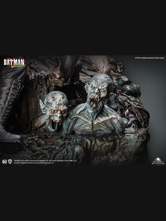 BATMAN WHO LAUGHS THRONE