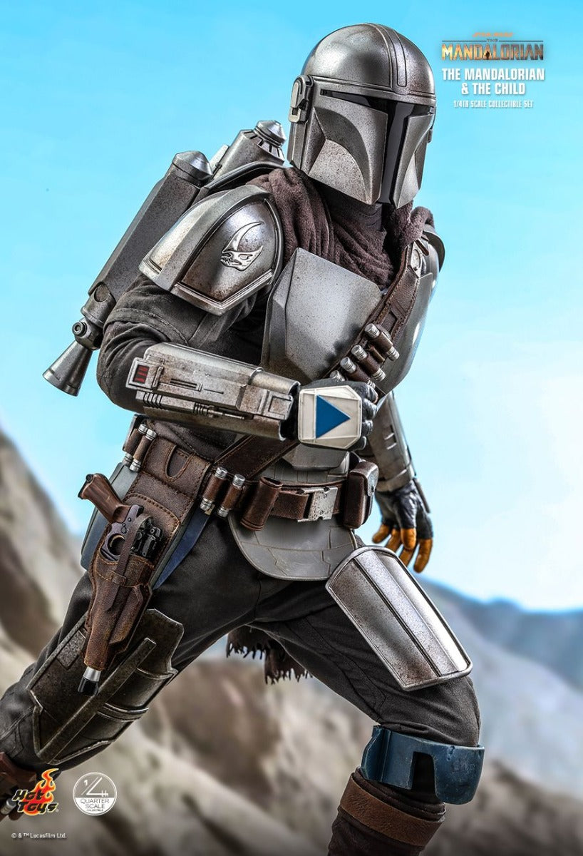 MANDALORIAN & THE CHILD