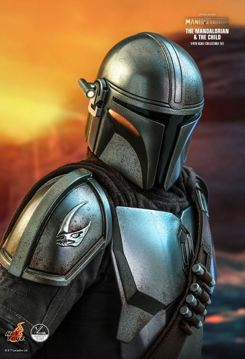 MANDALORIAN & THE CHILD
