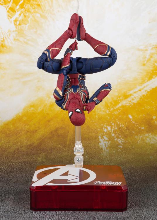 IRON SPIDER & TAMASHII STAGE