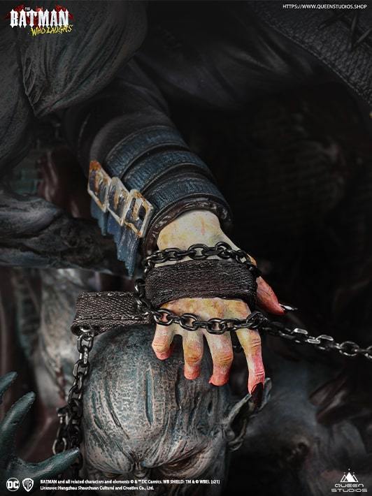BATMAN WHO LAUGHS THRONE