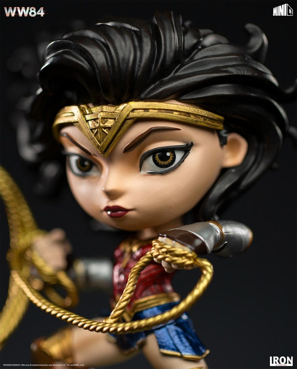 WONDER WOMAN