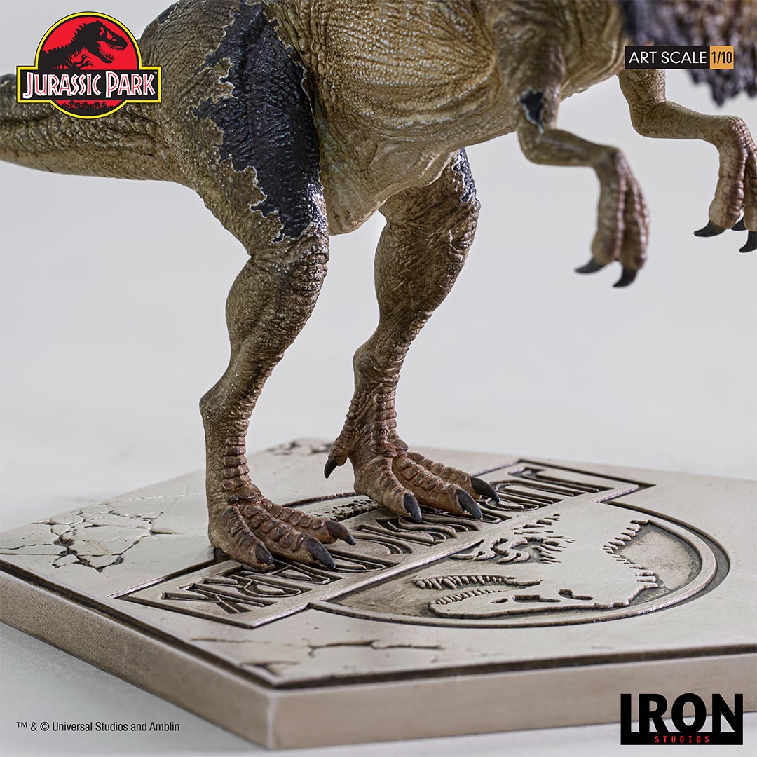 DILOPHOSAURUS