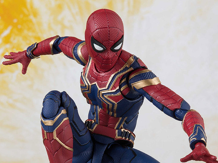 IRON SPIDER & TAMASHII STAGE