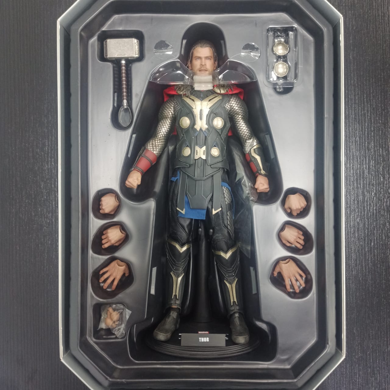 HOT TOYS THE DARK WORLD - THOR - MMS224-D - Anotoys Collectibles