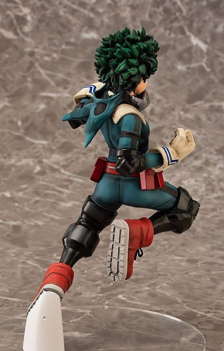 IZUKU MIDORIYA