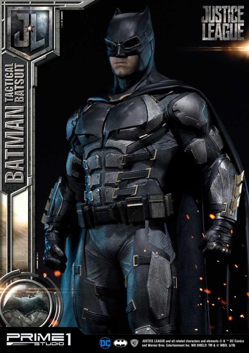 BATMAN TACTICAL BATSUIT