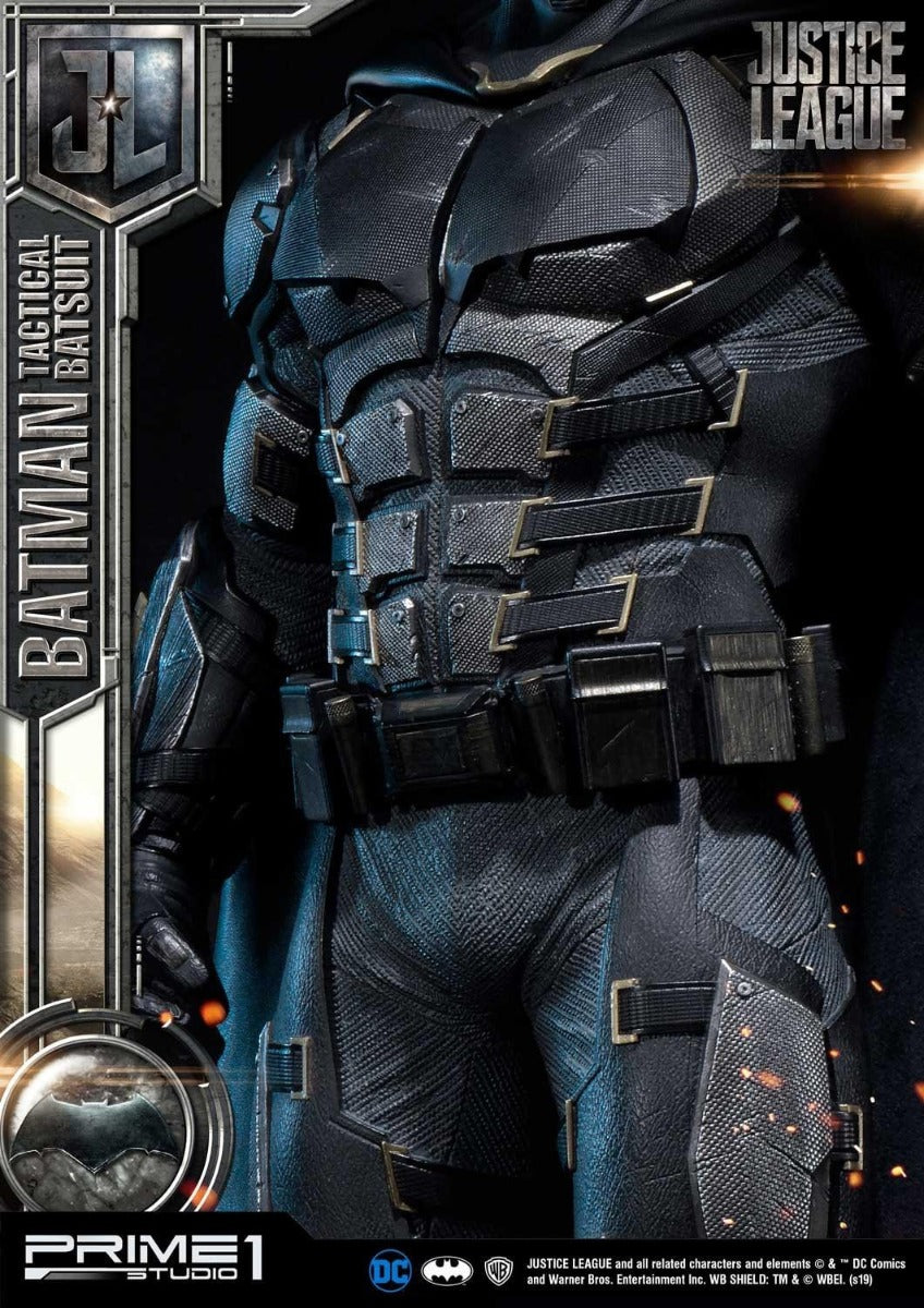 BATMAN TACTICAL BATSUIT