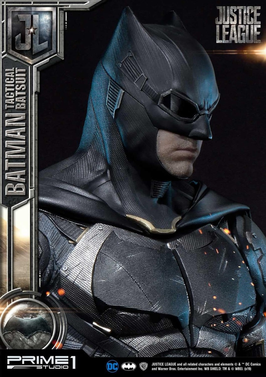 BATMAN TACTICAL BATSUIT
