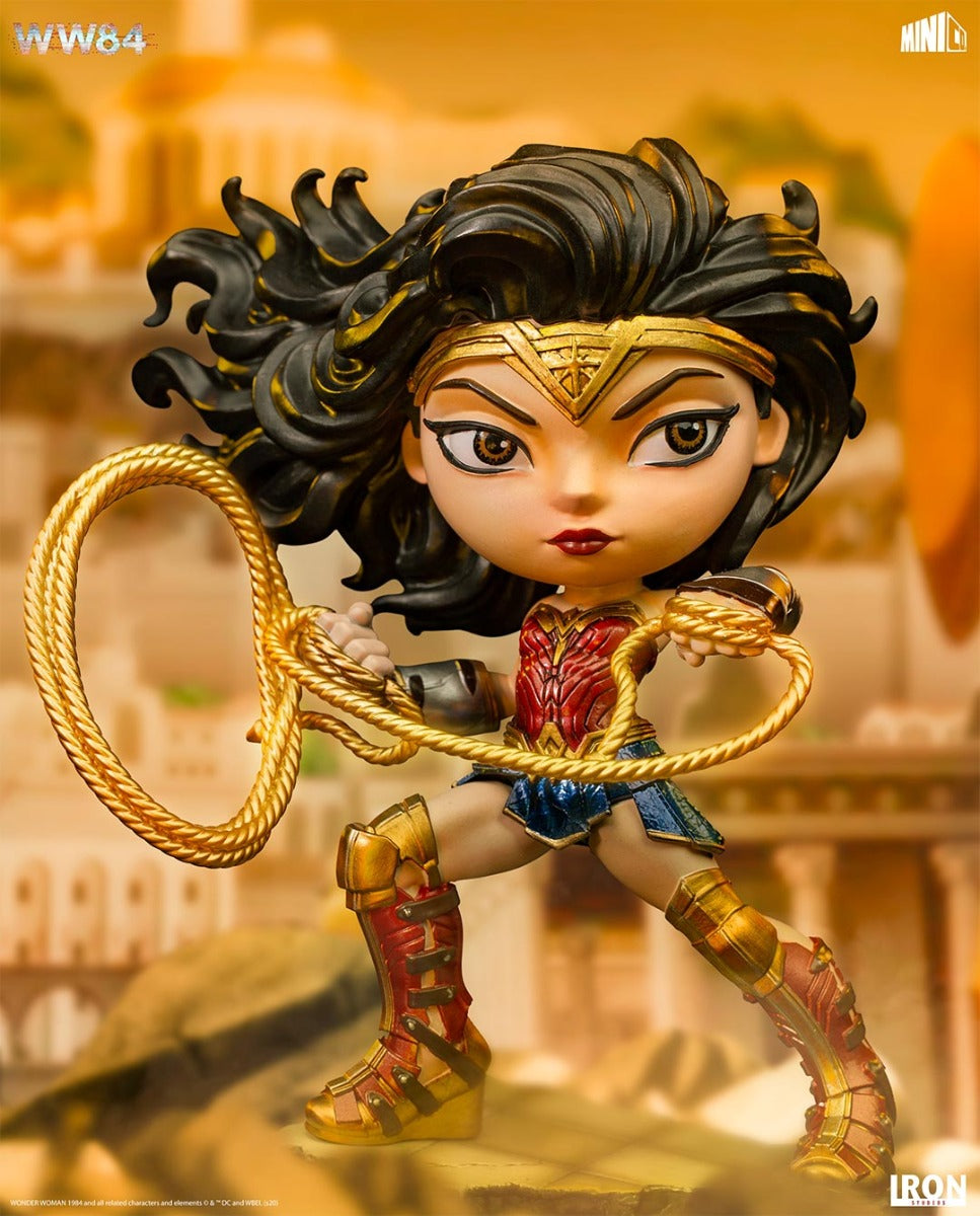 WONDER WOMAN