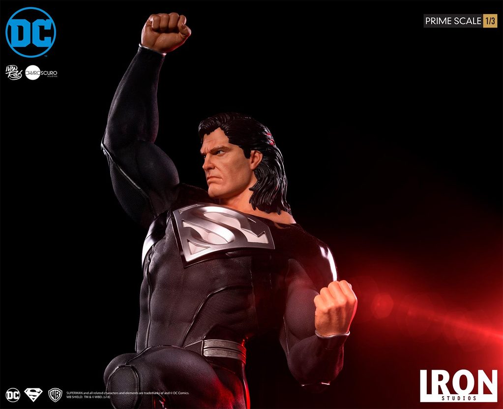 SUPERMAN BLACK SUIT PRIME