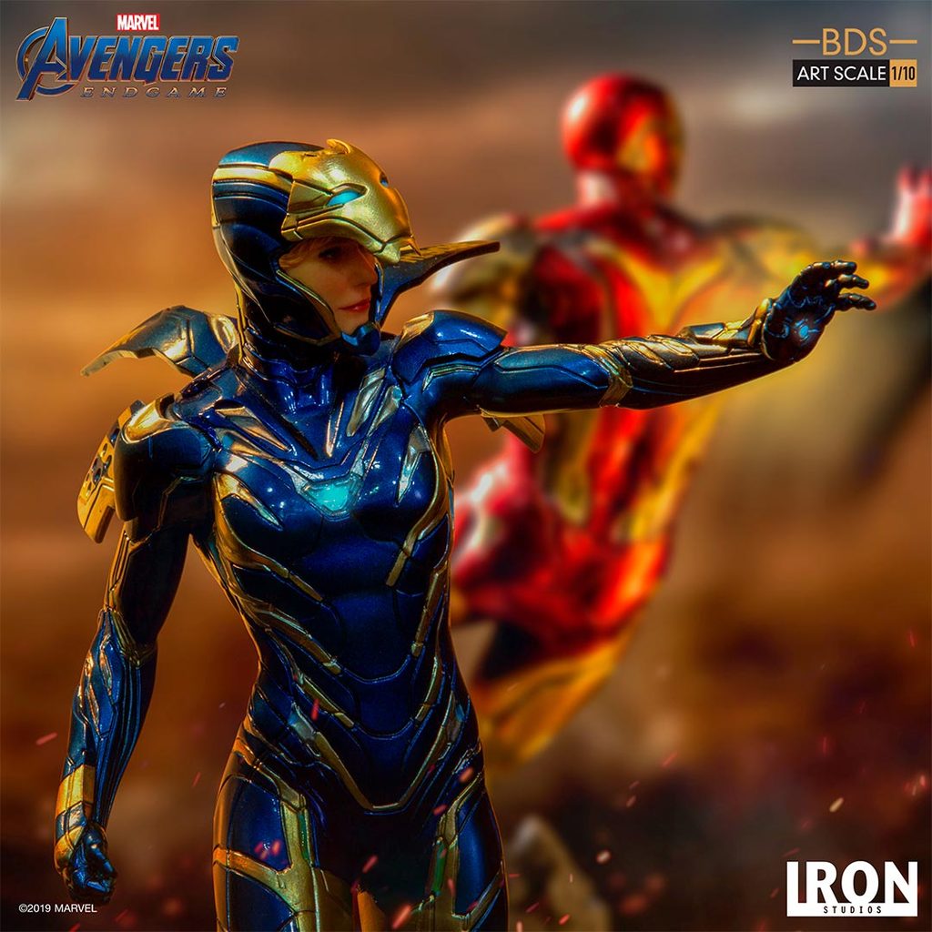 PEPPER POTTS IN RESCUE SUIT
