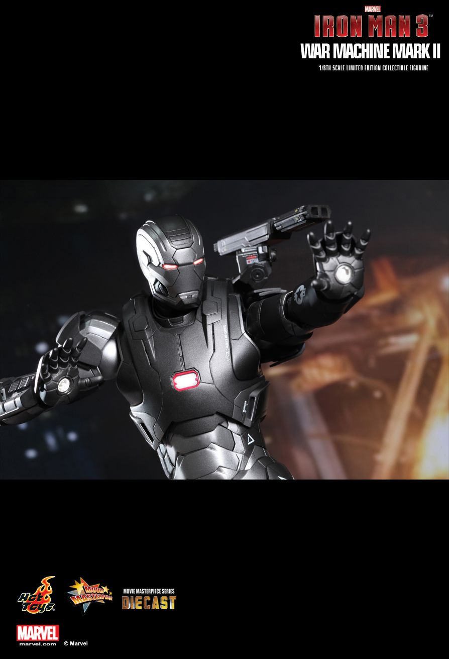 HOT TOYS MARVEL IRON MAN 3: WAR MACHINE MARK II DIECAST SERIES 1/6 SCALE - MS198-D03 M - Anotoys Collectibles