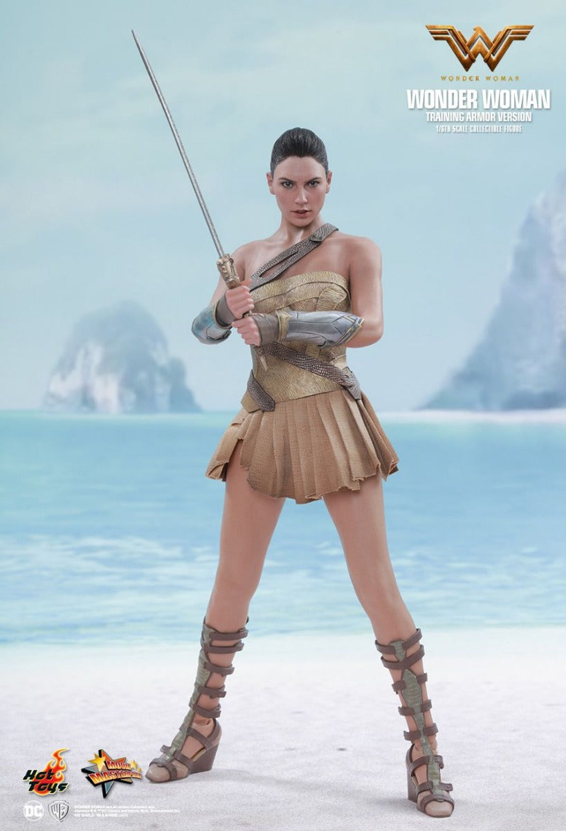 WONDER WOMAN (TRAINING ARMOR VERSION)