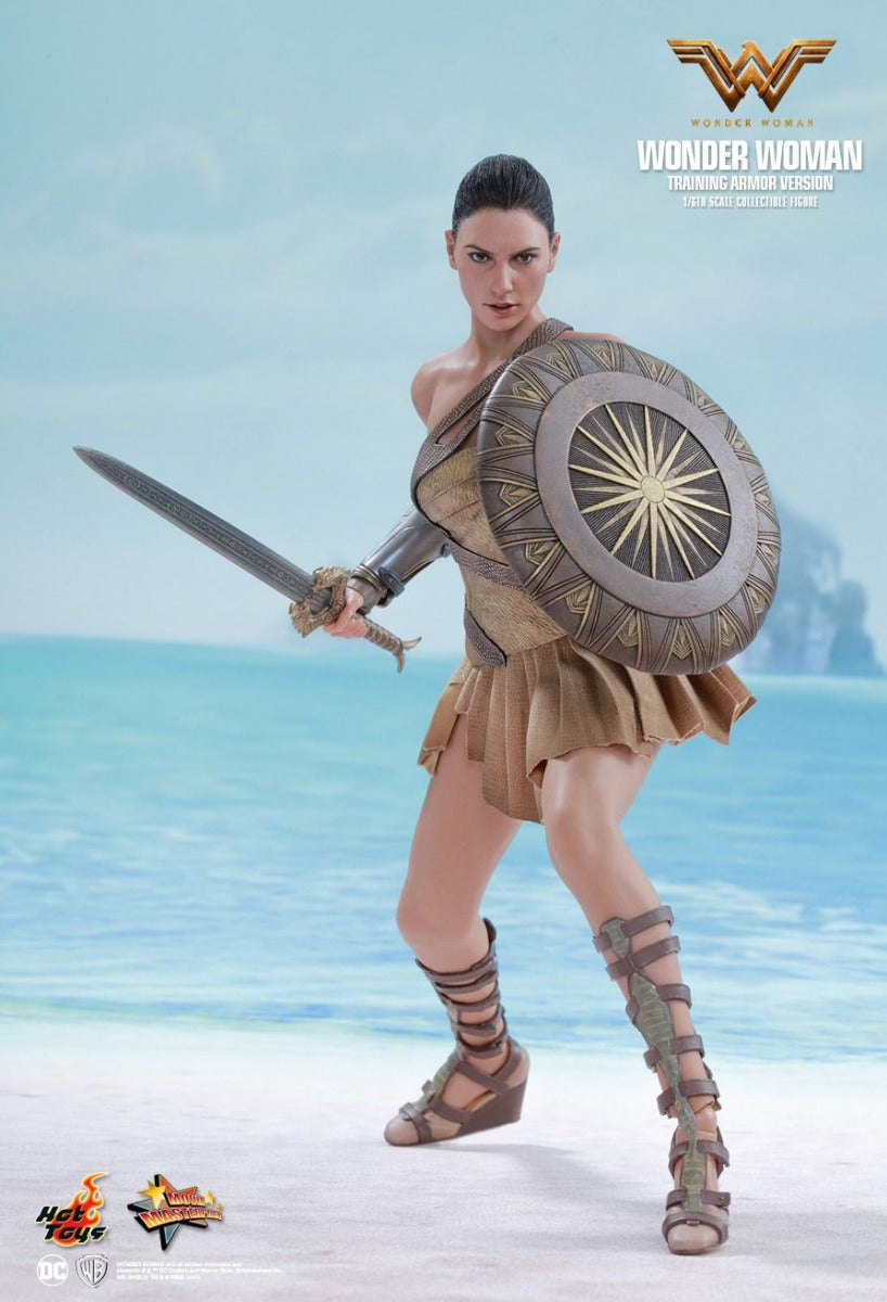 WONDER WOMAN (TRAINING ARMOR VERSION)