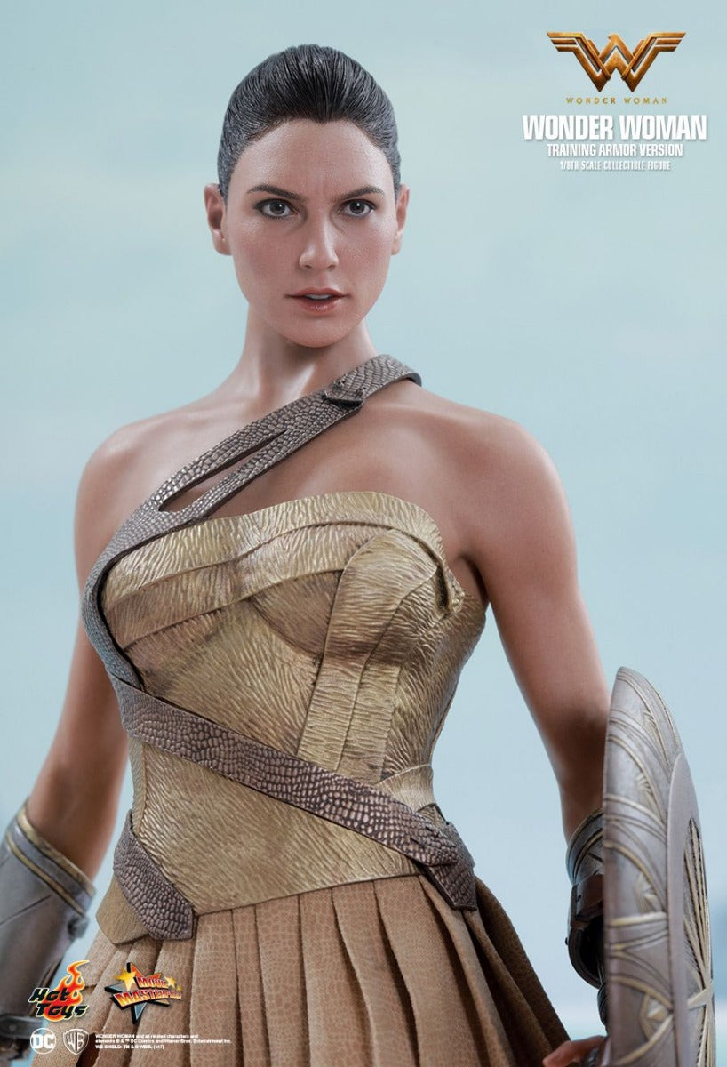 WONDER WOMAN (TRAINING ARMOR VERSION)