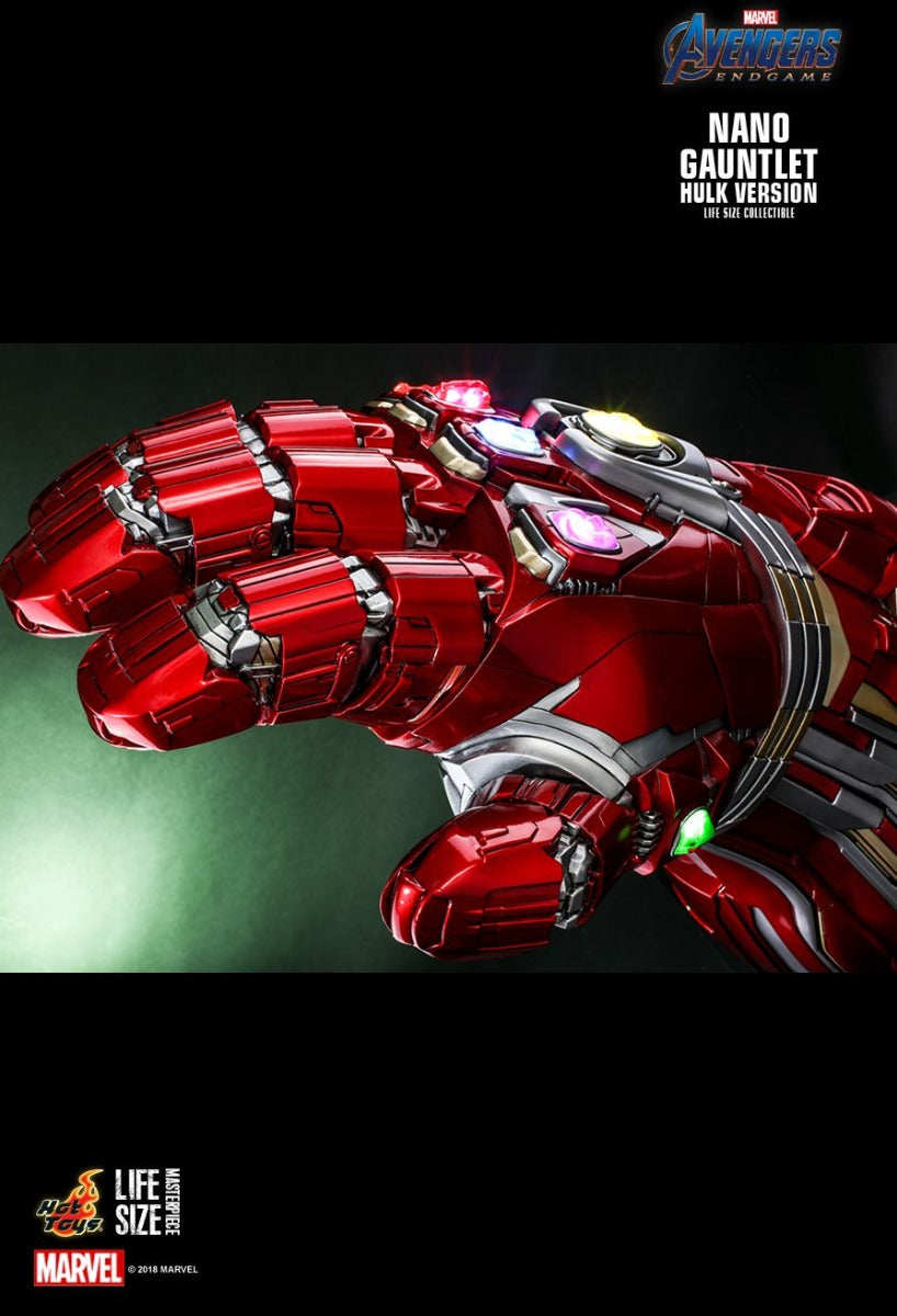 NANO GAUNTLET (HULK VERSION) LIFE-SIZE