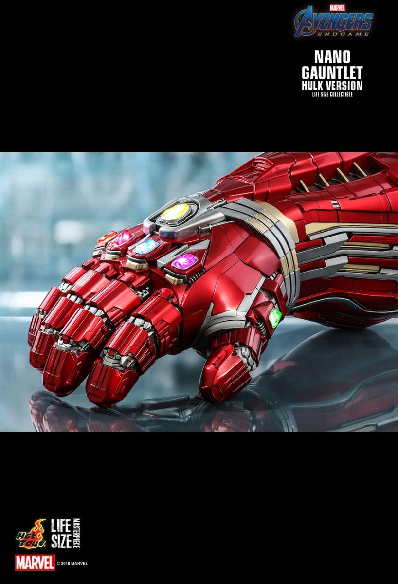 NANO GAUNTLET (HULK VERSION) LIFE-SIZE