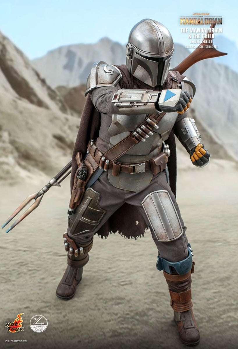MANDALORIAN & THE CHILD COLLECTIBLE SET (DELUXE VERSION)