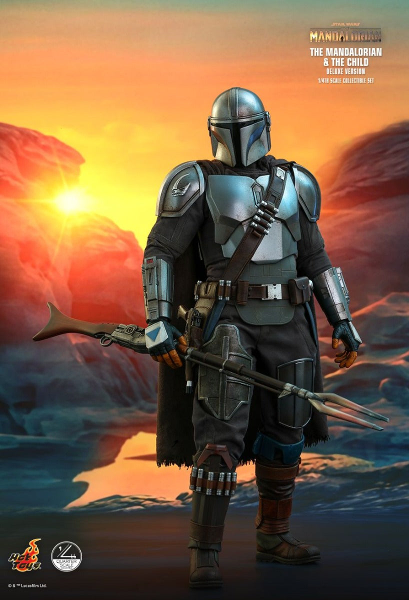 MANDALORIAN & THE CHILD COLLECTIBLE SET (DELUXE VERSION)