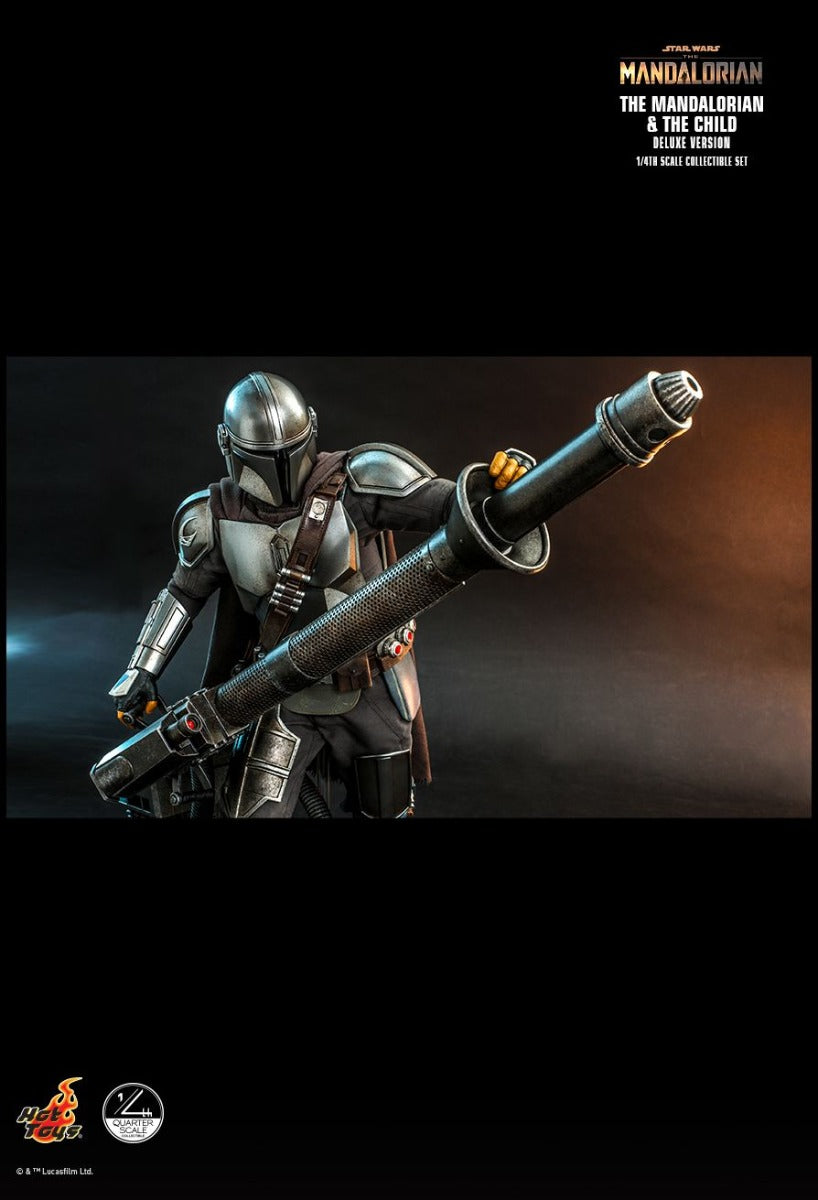 MANDALORIAN & THE CHILD COLLECTIBLE SET (DELUXE VERSION)