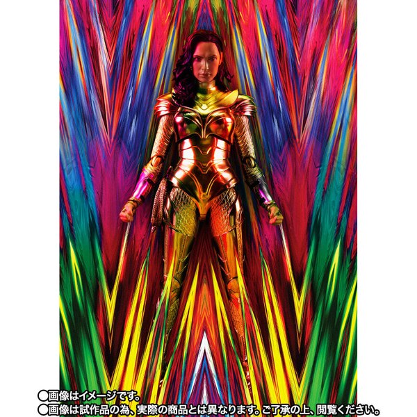 WONDER WOMAN GOLDEN ARMOR