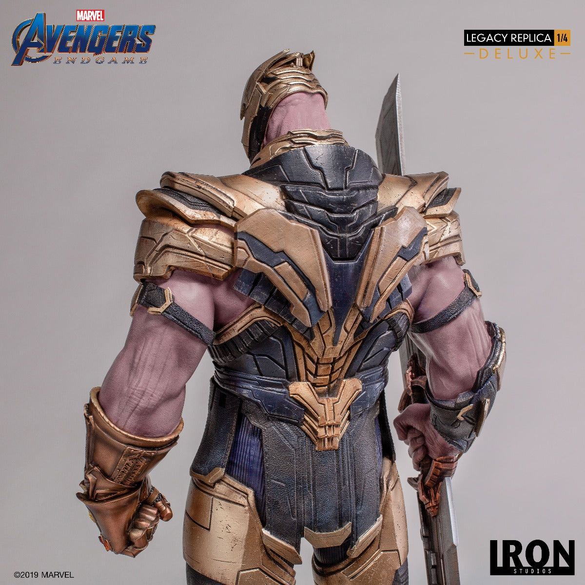 THANOS DELUXE LEGACY
