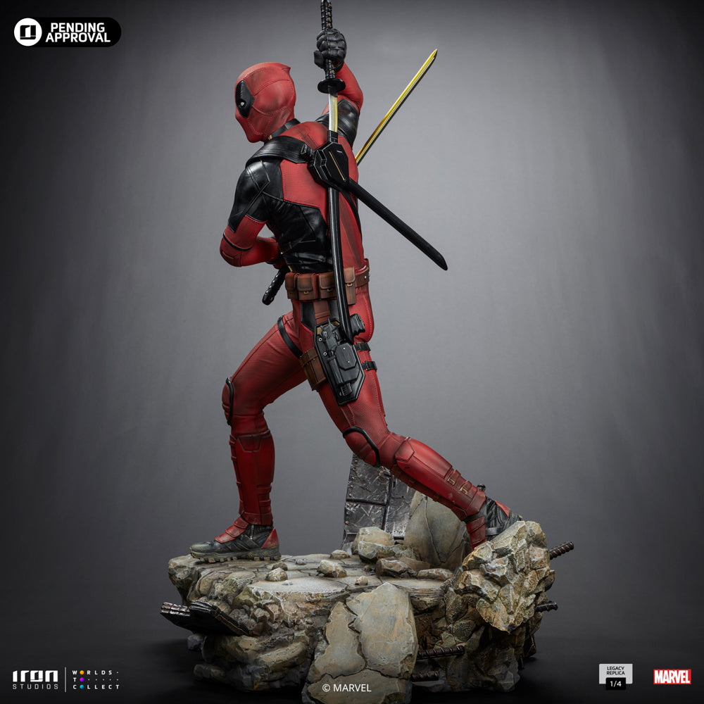 IRON STUDIOS DEADPOOL D&W LEGACY REPLICA 1/4 SCALE STATUE