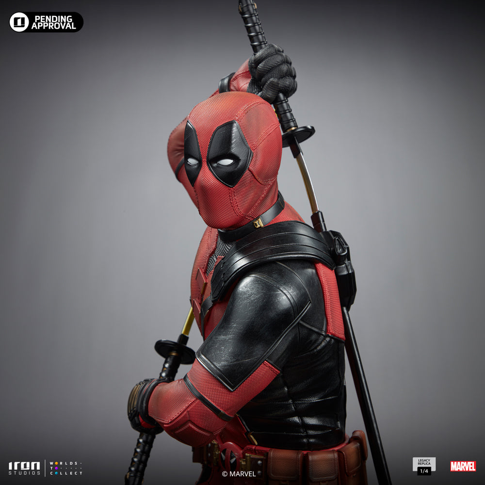 IRON STUDIOS DEADPOOL D&W LEGACY REPLICA 1/4 SCALE STATUE