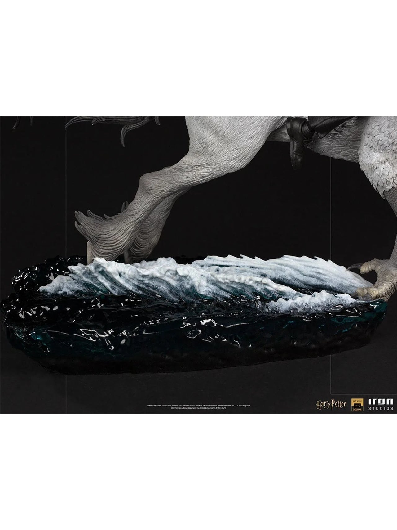 IRON STUDIOS HARRY POTTER AND BUCKBEAK DELUXE 1/10 WBHPM41021-10 - Anotoys Collectibles