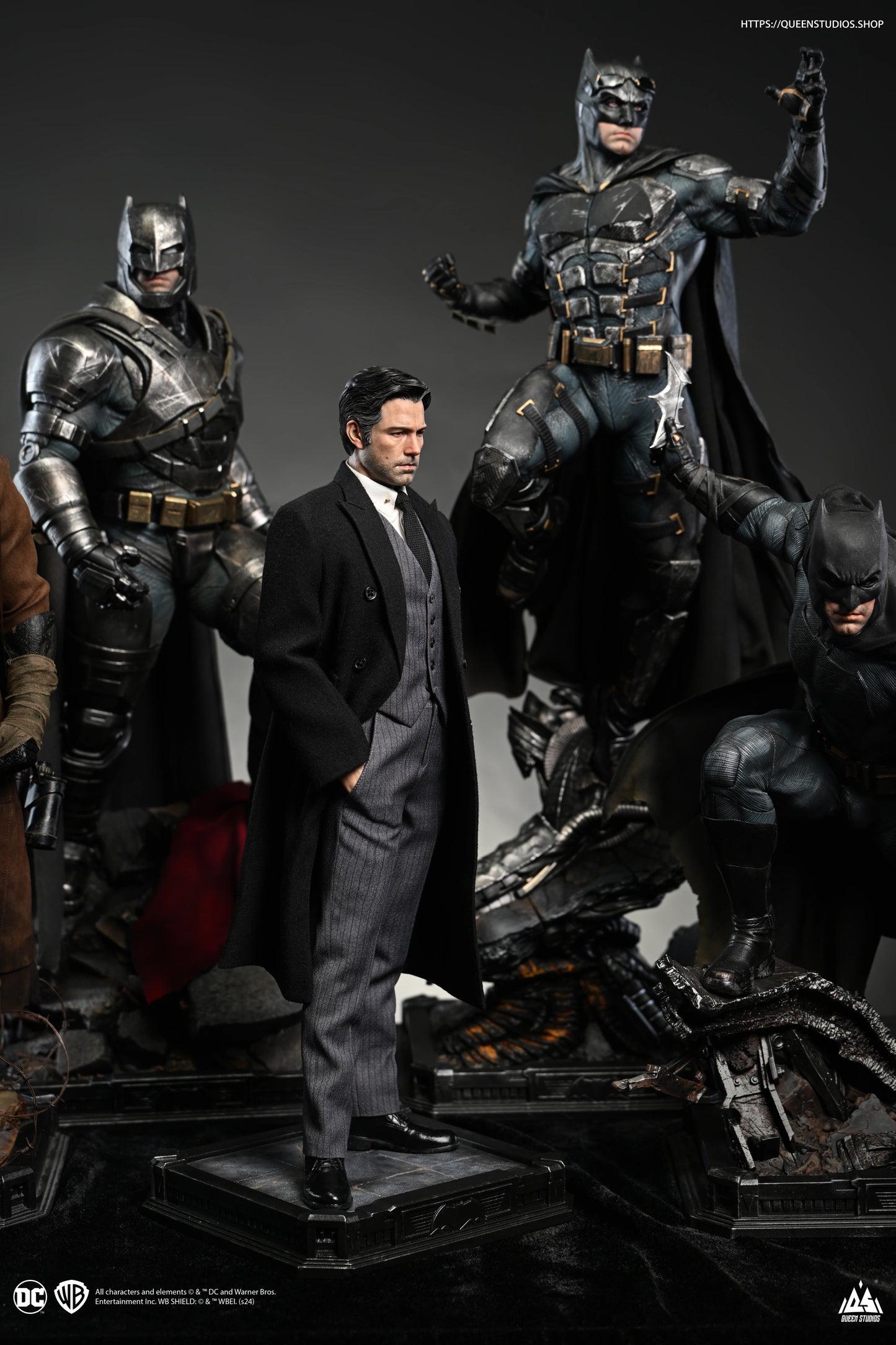 QUEEN STUDIOS BRUCE WAYNE (BEN AFFLECK) 1/4 STATUE (PREORDER)