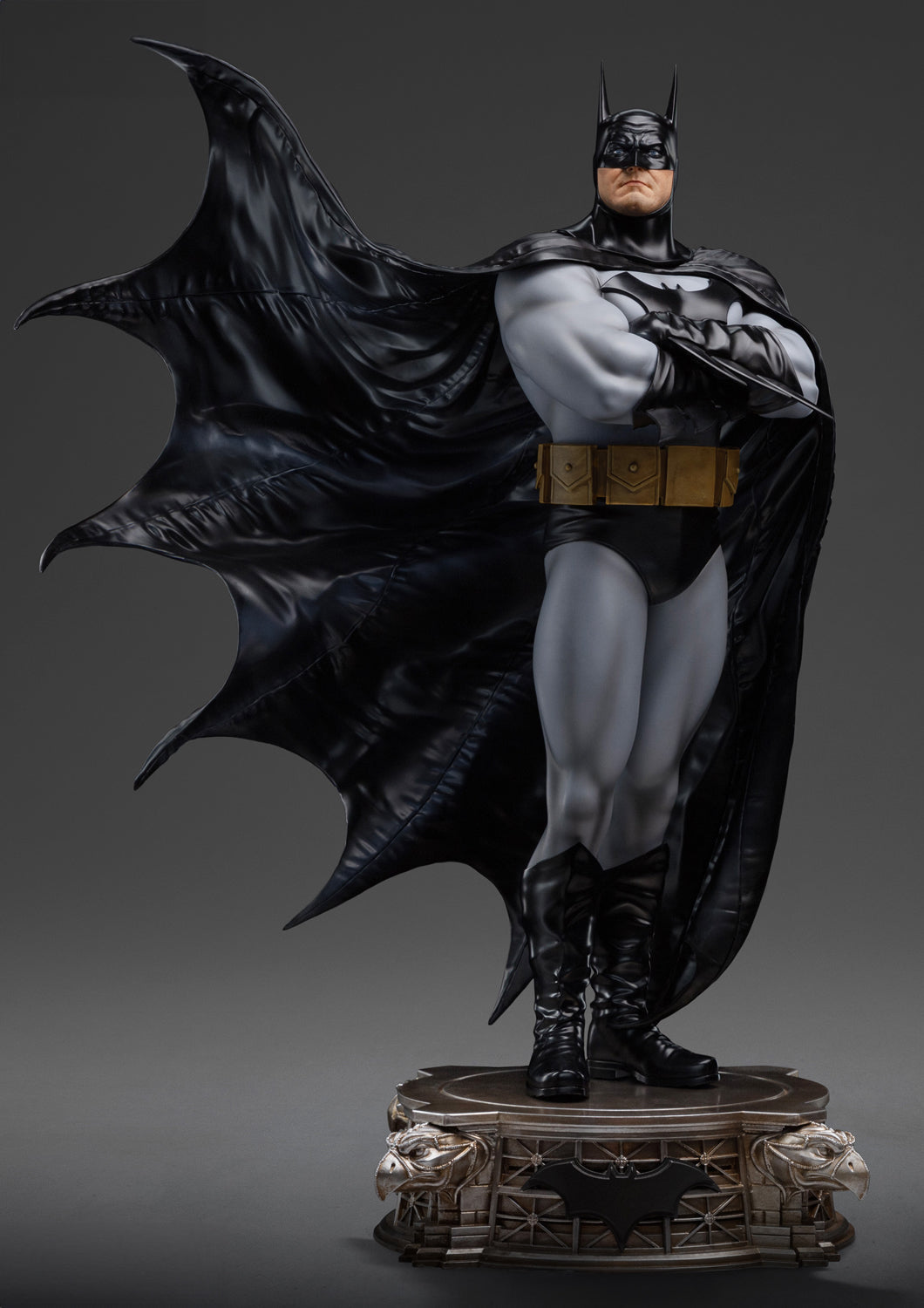 DC COMICS BATMAN DC TRINITY 1/4 SCALE LEGACY REPLICA