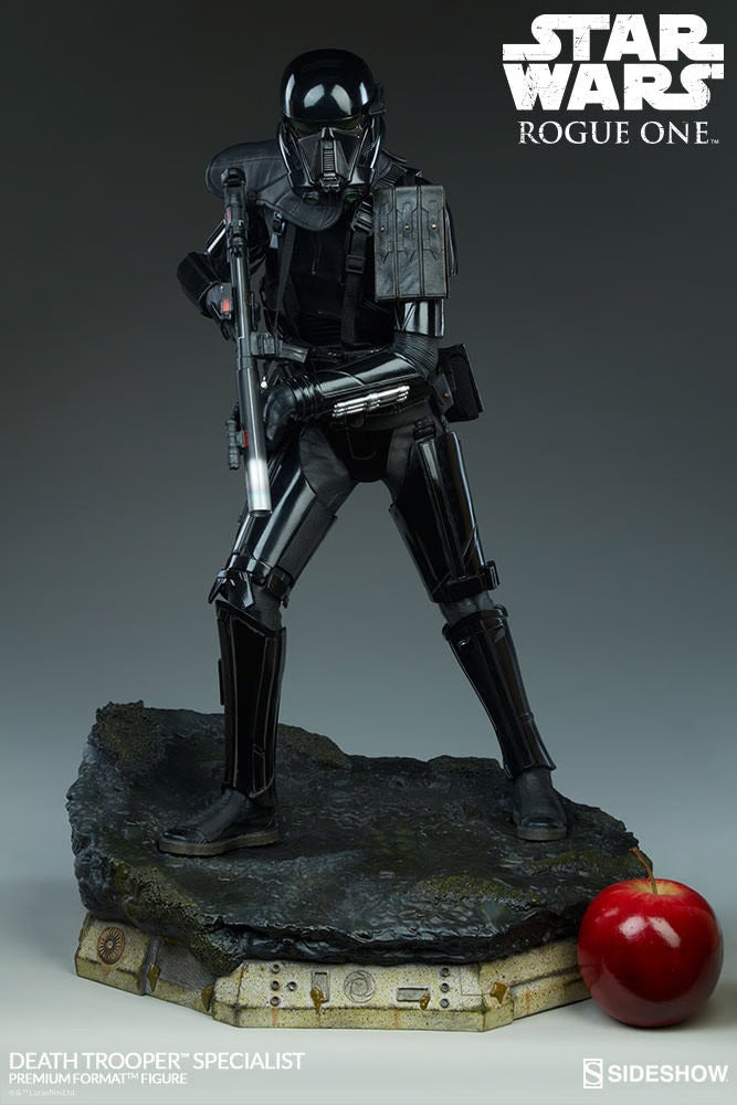 SIDESHOW DEATH TROOPER PREMIUM FORMAT - 300530 - Anotoys Collectibles