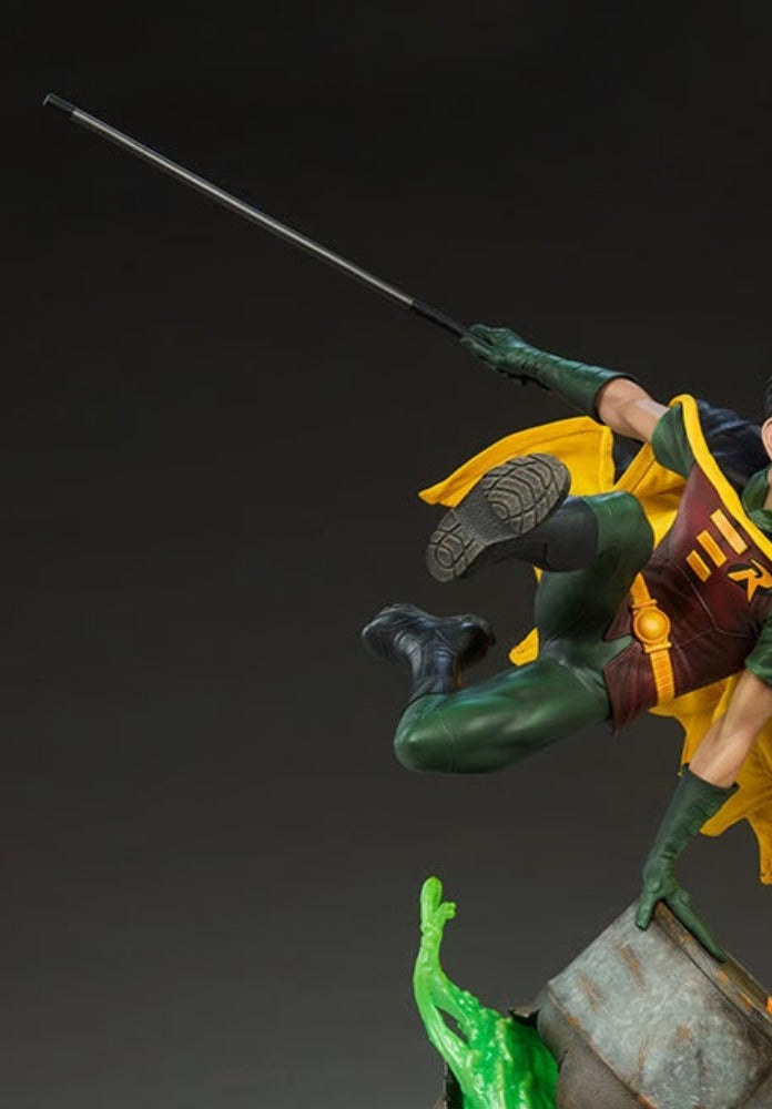 SIDESHOW COLLECTIBLES DC CLASSIC CHARACTER ROBIN STATUE 1/4 300748 - Anotoys Collectibles