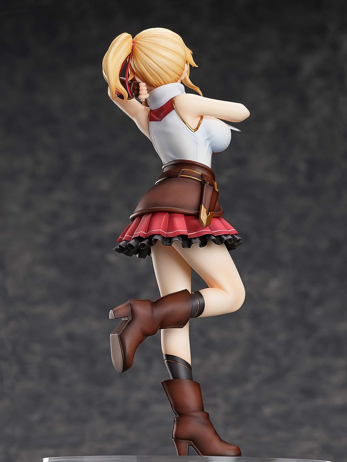 FURYU THE HIDDEN DUNGEON ONLY I CAN ENTER EMMA BRIGHTNESS 1/7 SCALE FIGURE FR95237 - Anotoys Collectibles