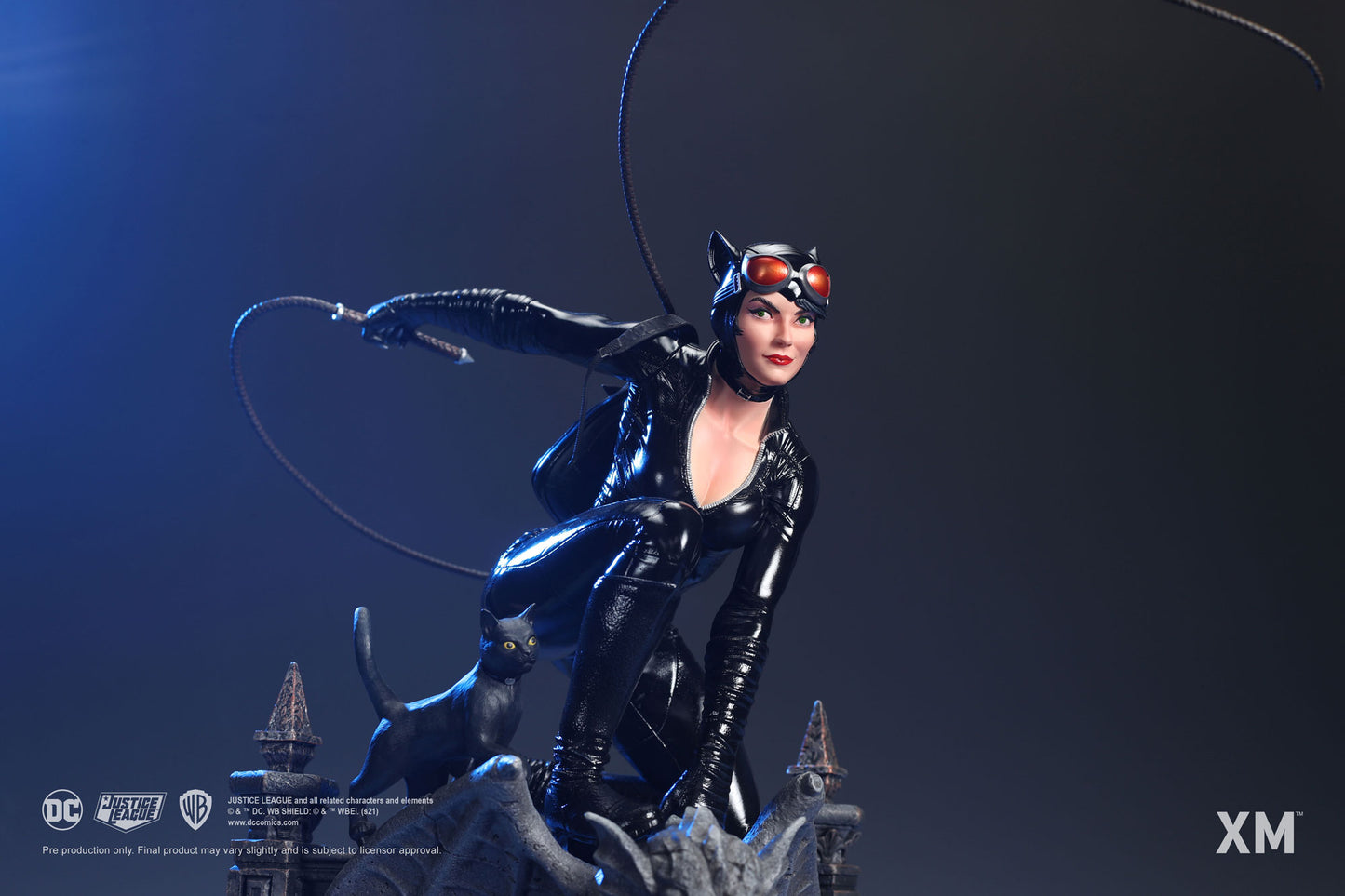 XM STUDIOS DC CATWOMAN REBIRTH 1/6 STATUE - XM100018MSG - Anotoys Collectibles