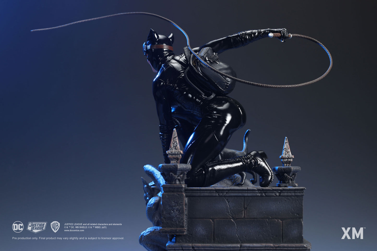 XM STUDIOS DC CATWOMAN REBIRTH 1/6 STATUE - XM100018MSG - Anotoys Collectibles