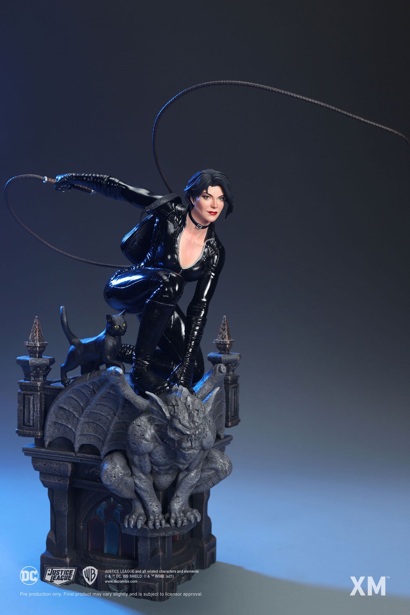 XM STUDIOS DC CATWOMAN REBIRTH 1/6 STATUE - XM100018MSG - Anotoys Collectibles