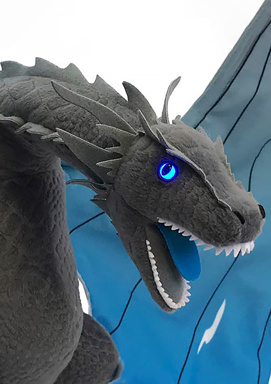 FACTORY ENTERTAINMENT GAME OF THRONES VISERION ICE DRAGON PLUSH LARGE WITH LIGHT-UP EYES - 408816 - Anotoys Collectibles