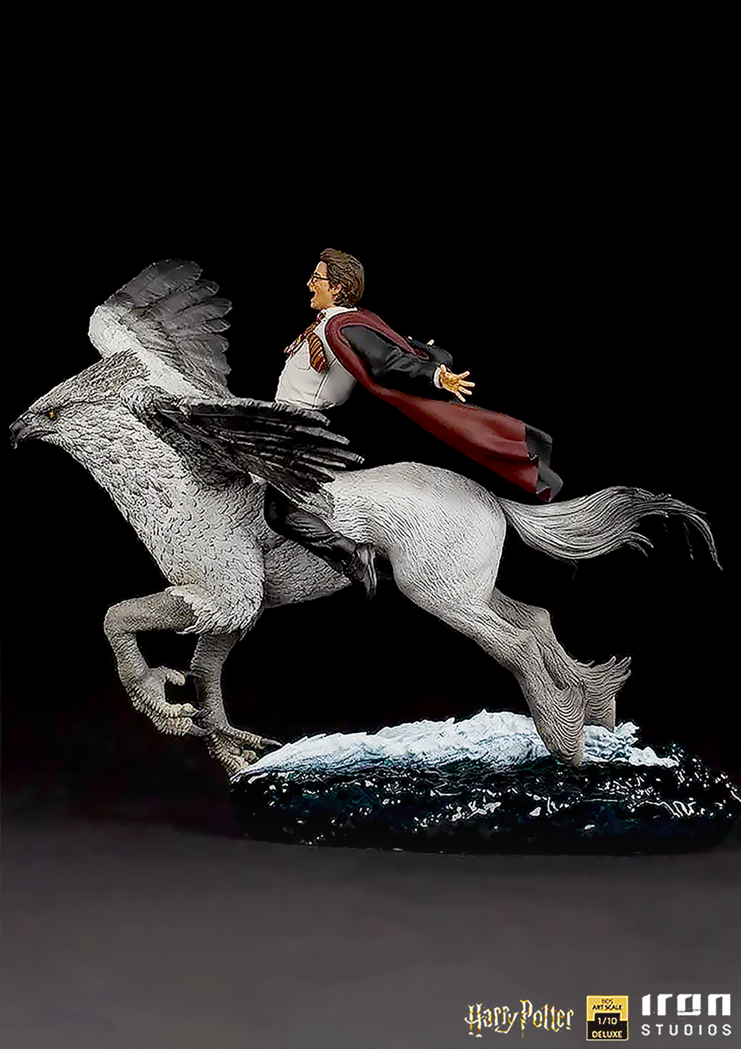IRON STUDIOS HARRY POTTER AND BUCKBEAK DELUXE 1/10 WBHPM41021-10 - Anotoys Collectibles