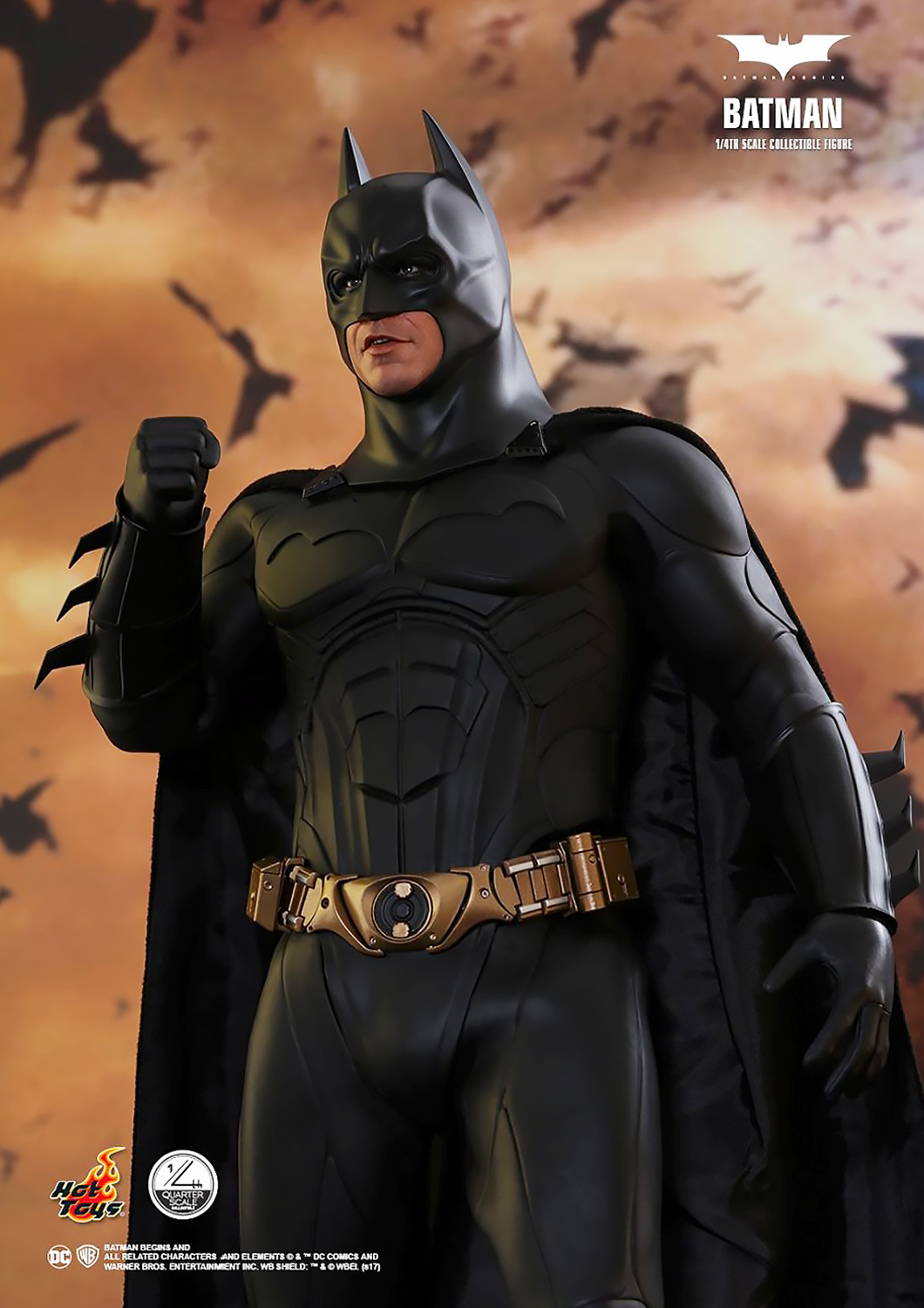 HOT TOYS DC BATMAN BEGINS: BATMAN 1/4 SCALE - QS009 - Anotoys Collectibles