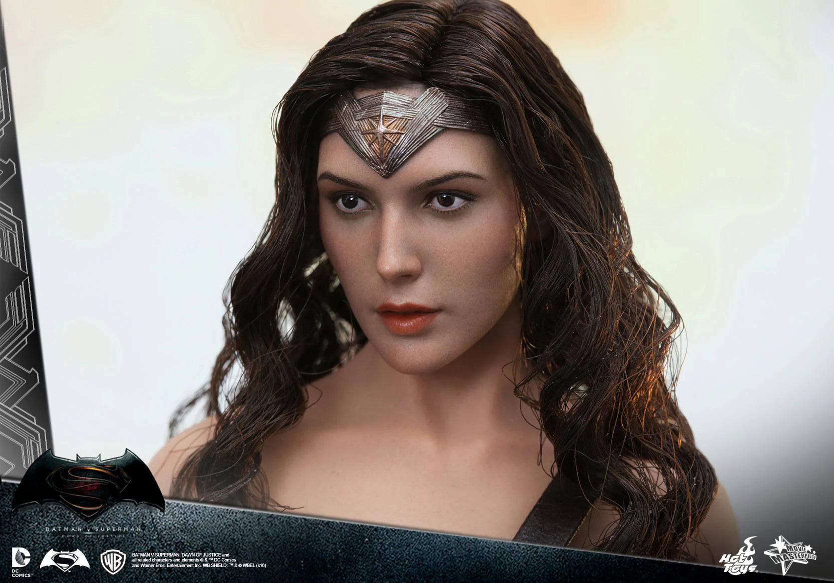 HOT TOYS DC BATMAN VS SUPERMAN DAWN OF JUSTICE WONDER WOMAN 1/6 SCALE MMS359 - Anotoys Collectibles