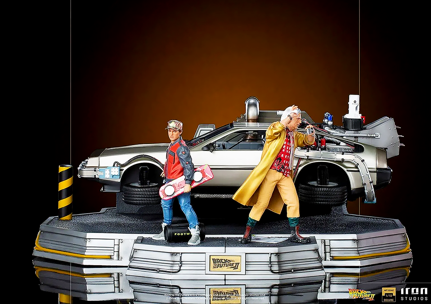 IRON STUDIOS DELOREAN FULL SET DELUXE ‚ BACK TO THE FUTURE PART II ART SCALE 1/10 -  UNBTTF51021-10 - Anotoys Collectibles