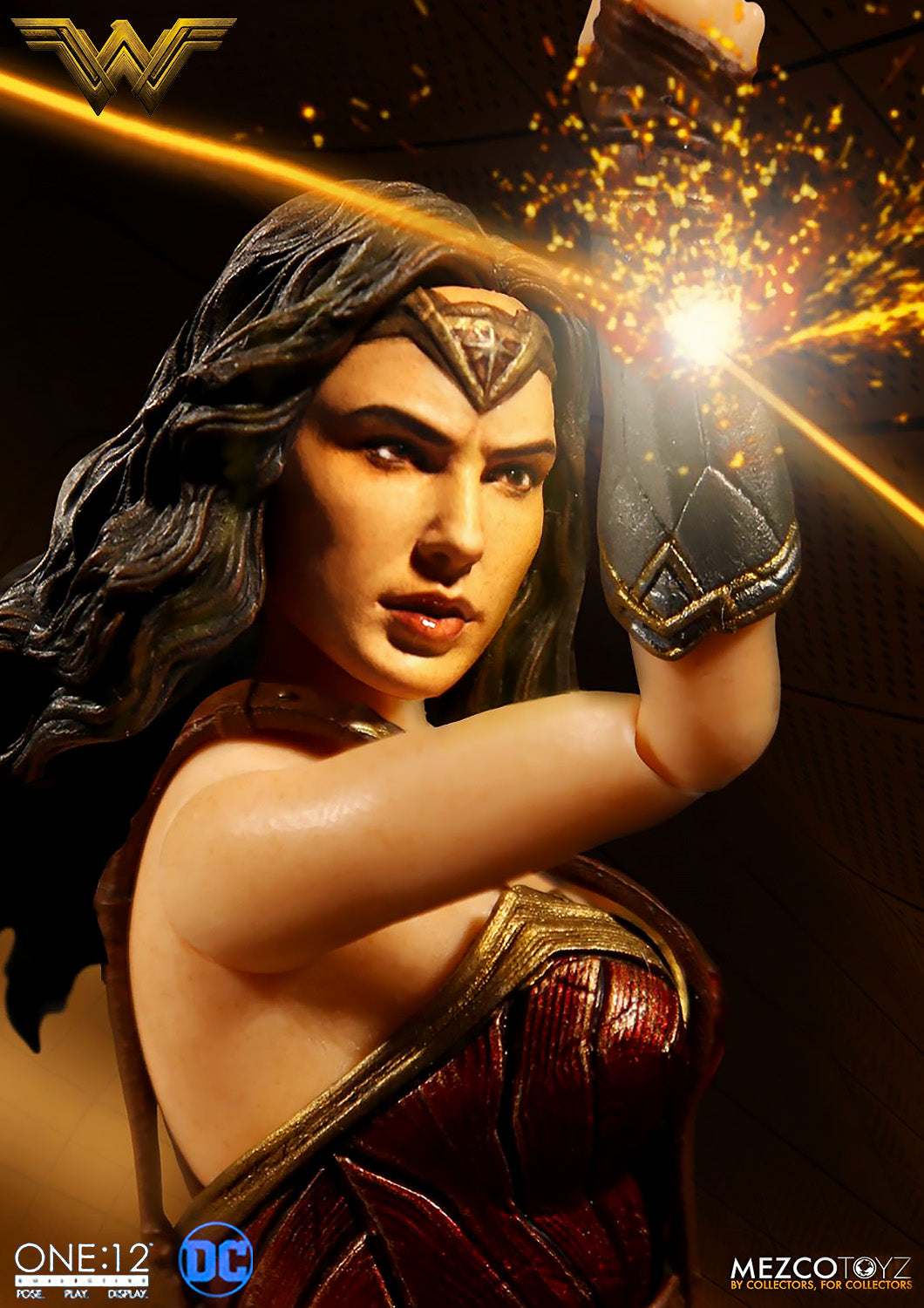 MEZCO TOYZ DAWN OF JUSTICE WONDER WOMAN COLLECTIVE 1/12 SCALE- 76550 - Anotoys Collectibles