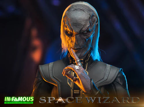 IN FAMOUS SPACE WIZARD ACTION FIGURE IF001 - Anotoys Collectibles