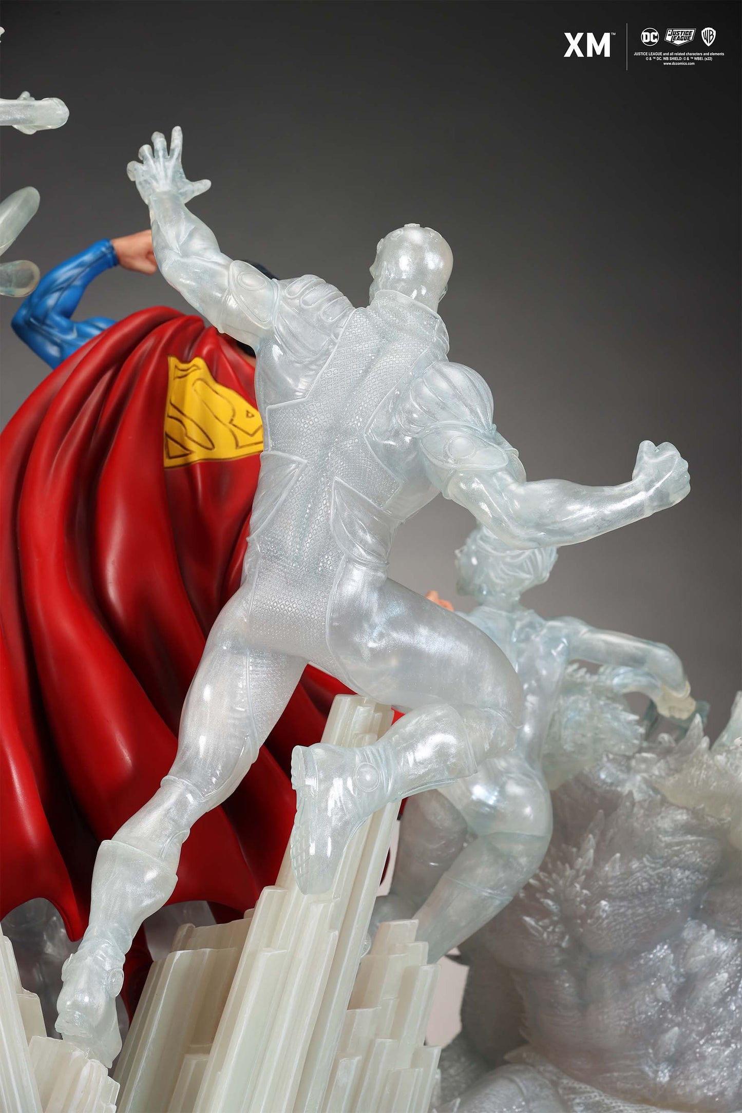 XM STUDIOS DC SUPERMAN - JUSTICE BY DAVID FINCH 1:6 SCALE (ICE VERSION) (PREORDER)