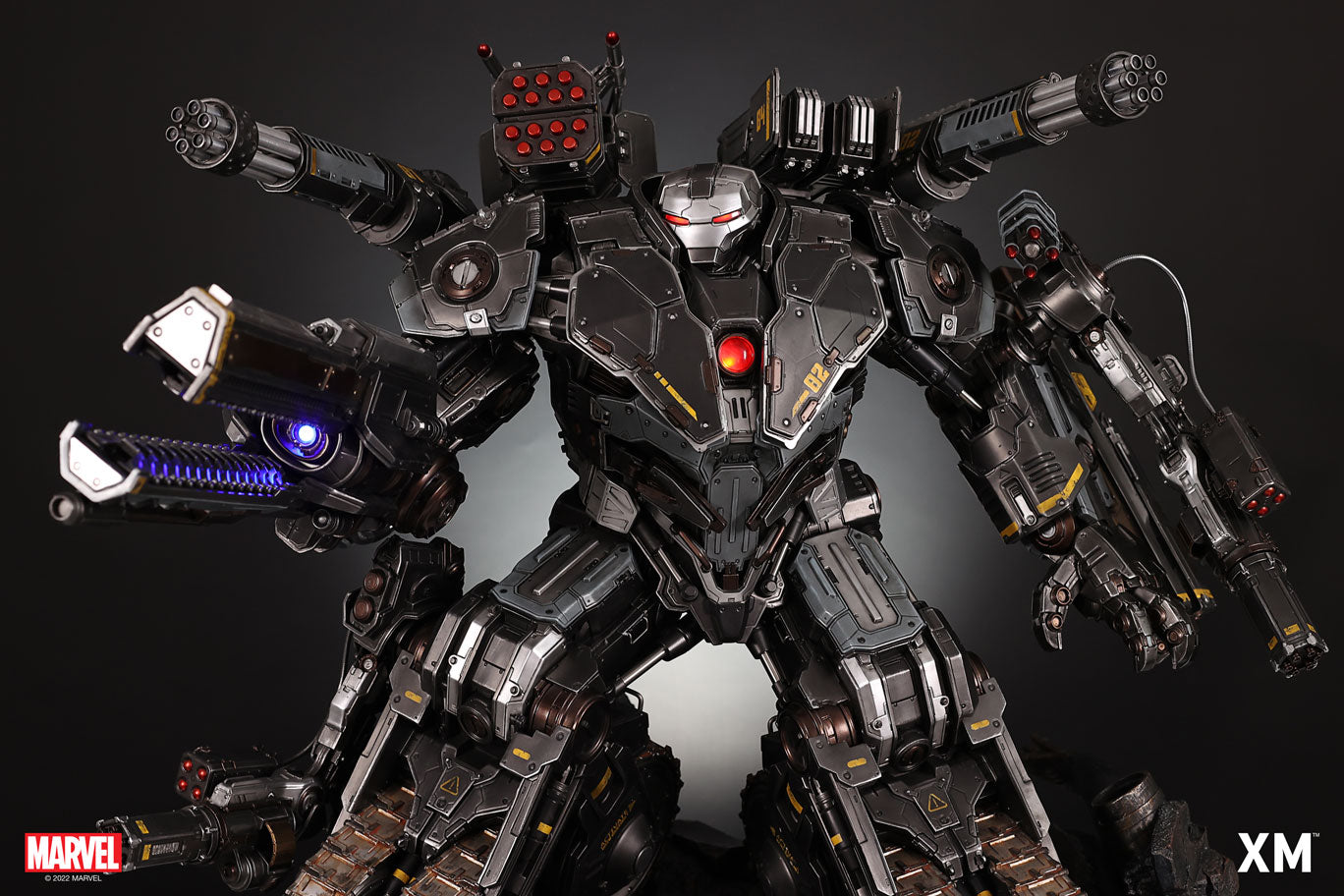 XM STUDIOS MARVEL WAR MACHINE (XM 'WAR TANK' EXCLUSIVE) VER B 1/4 SCALE - Anotoys Collectibles