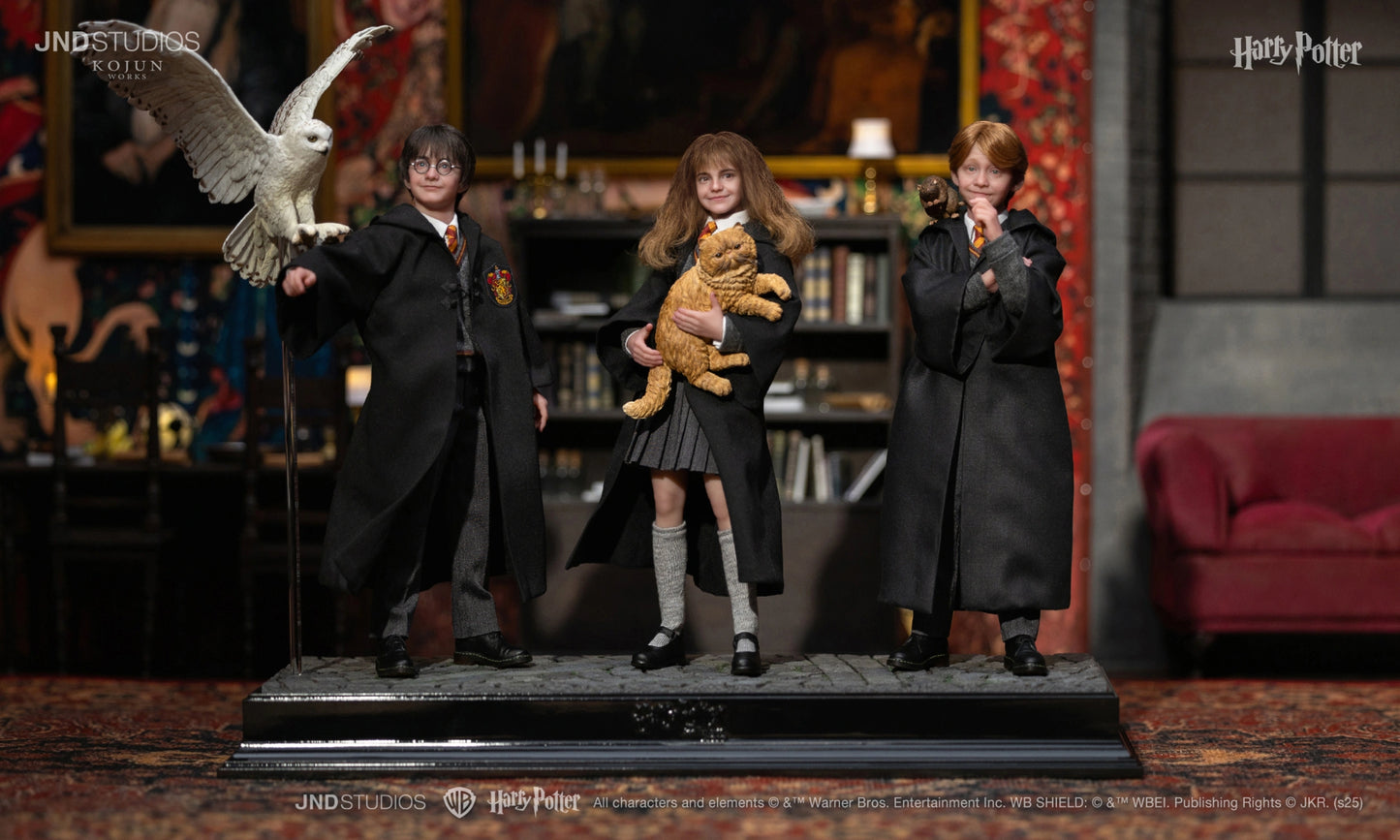 JND STUDIOS x KOJUN WORKS - HARRY POTTER TYPE C (HARRY POTTER / RON WEASLEY / HERMIONE GRANGER SCHOOL UNIFORM VERSION SET)