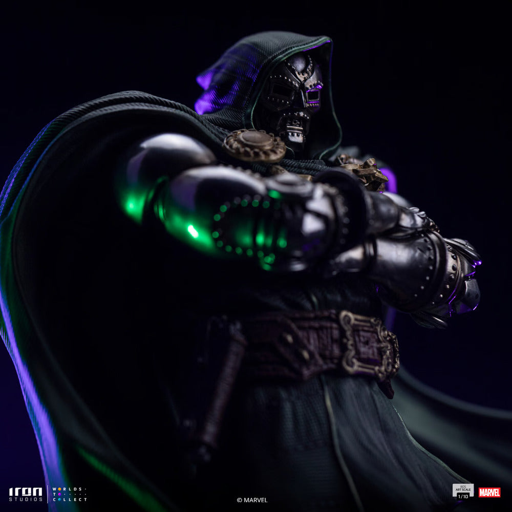 IRON STUDIOS DOCTOR DOOM ART SCALE 1/10(PRE-ORDER)