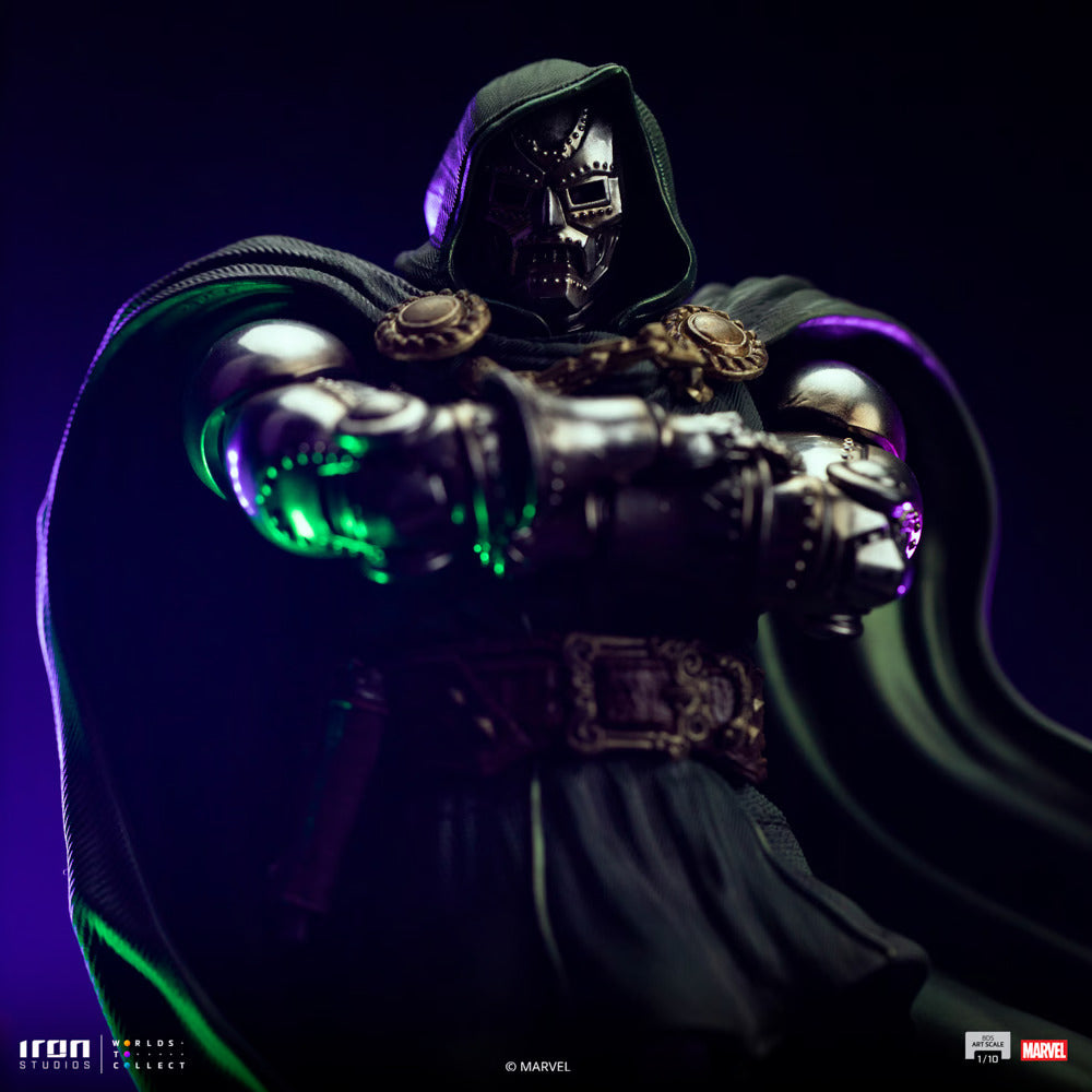 IRON STUDIOS DOCTOR DOOM ART SCALE 1/10(PRE-ORDER)